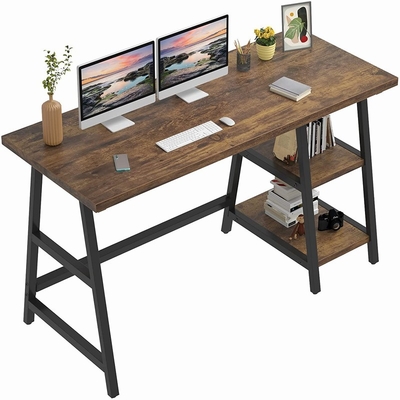 Hölzerner Metallbüro-Computertisch mit Regale ODM