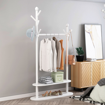Roydom-Büro-Mantel-Bambuskleiderbügel-Stand mit Regalen