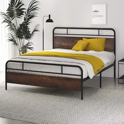 Industrielles Bauernhaus-Roheisen-Bett-Feld-Plattform mdf-Holz für Schlafzimmer
